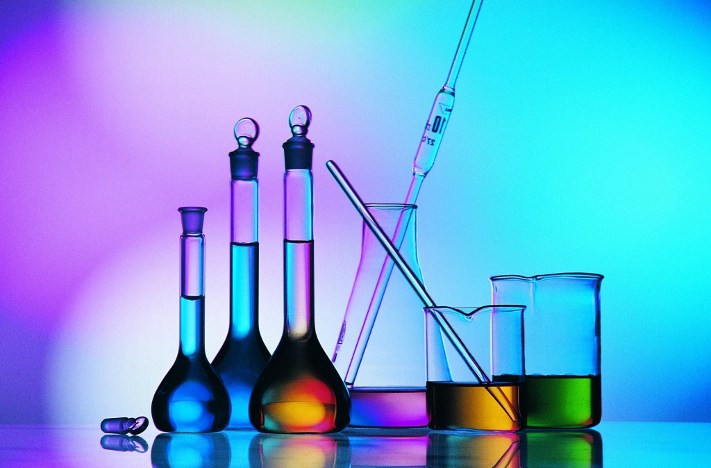 中药注射剂洗牌邻近，，，，，谁能在再评价中争先机？？？？